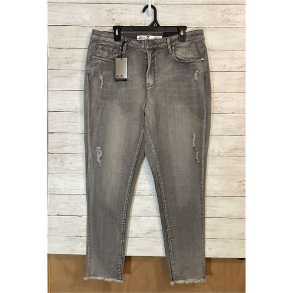NWT Seven 7 Skinny Easy Fit Women's Jeans‎ Size 16W - Picture 1 of 6